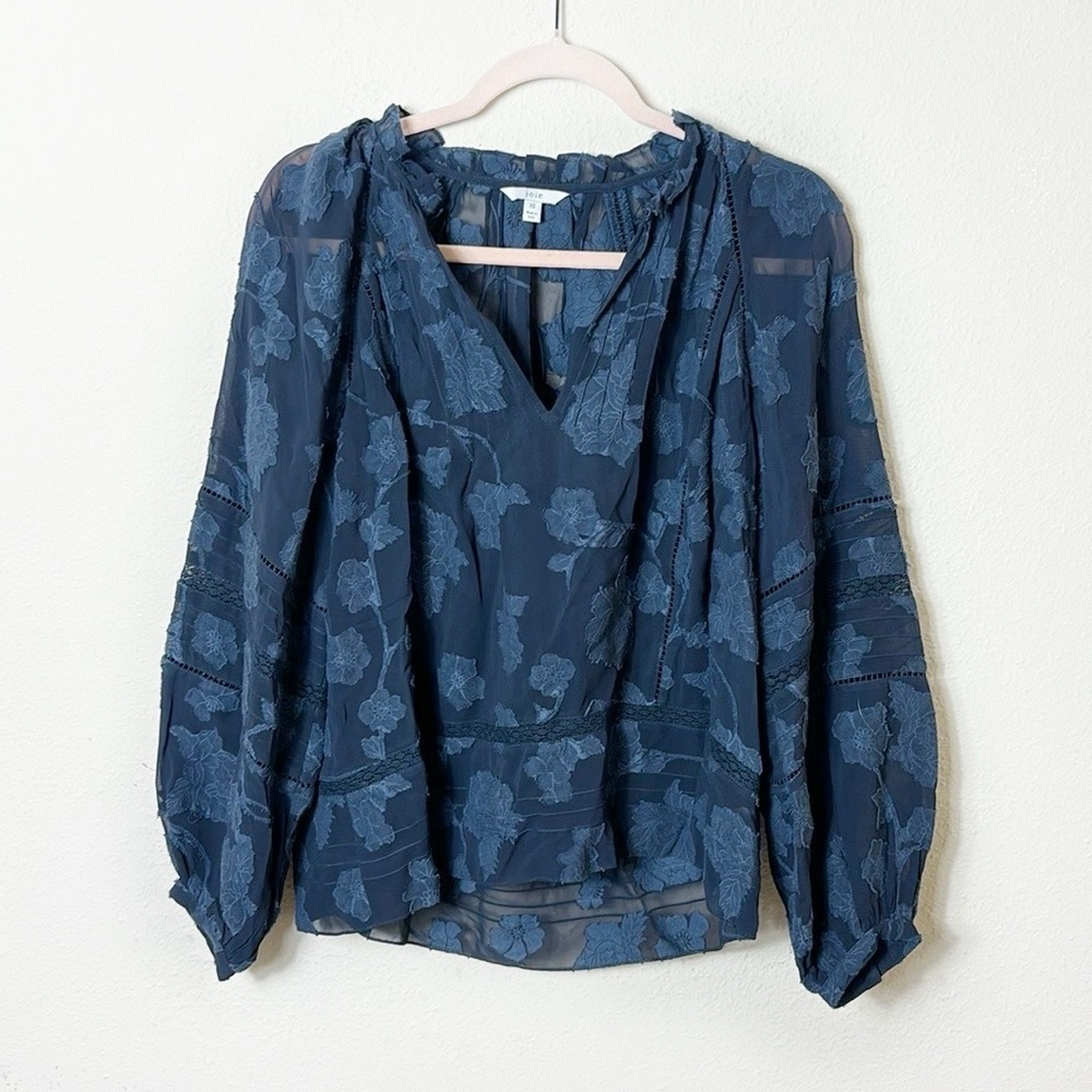 Joie Chaylse Top Dark Navy Blue Floral Sheer Popoever Sz XS - Picture 3 of 13